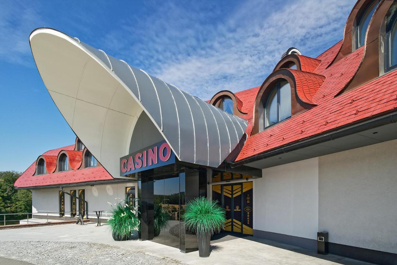 Hotel Victory Popuvky Zewnętrze zdjęcie