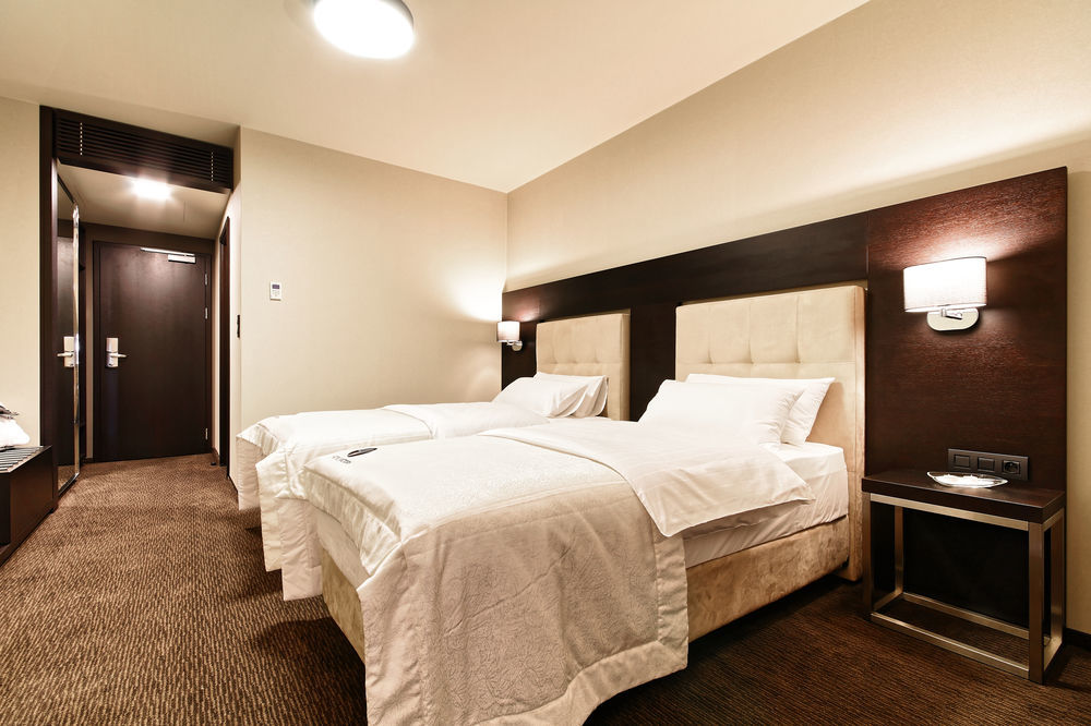 Hotel Victory Popuvky Zewnętrze zdjęcie