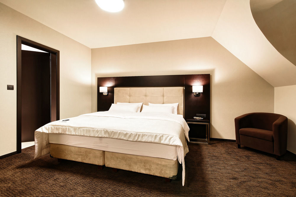 Hotel Victory Popuvky Zewnętrze zdjęcie