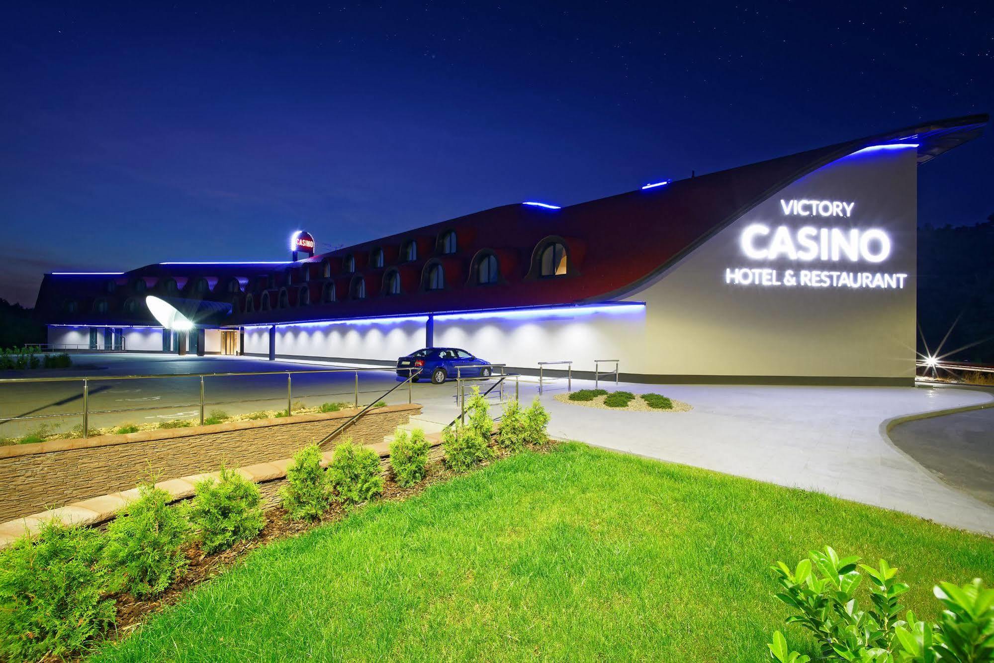 Hotel Victory Popuvky Zewnętrze zdjęcie